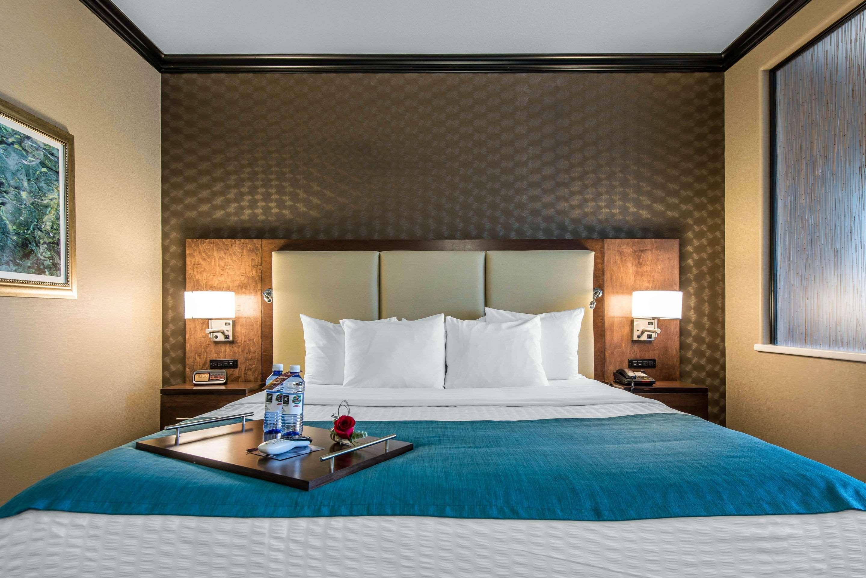 The Heritage Inn & Suites, Ascend Hotel Collection Garden City Εξωτερικό φωτογραφία
