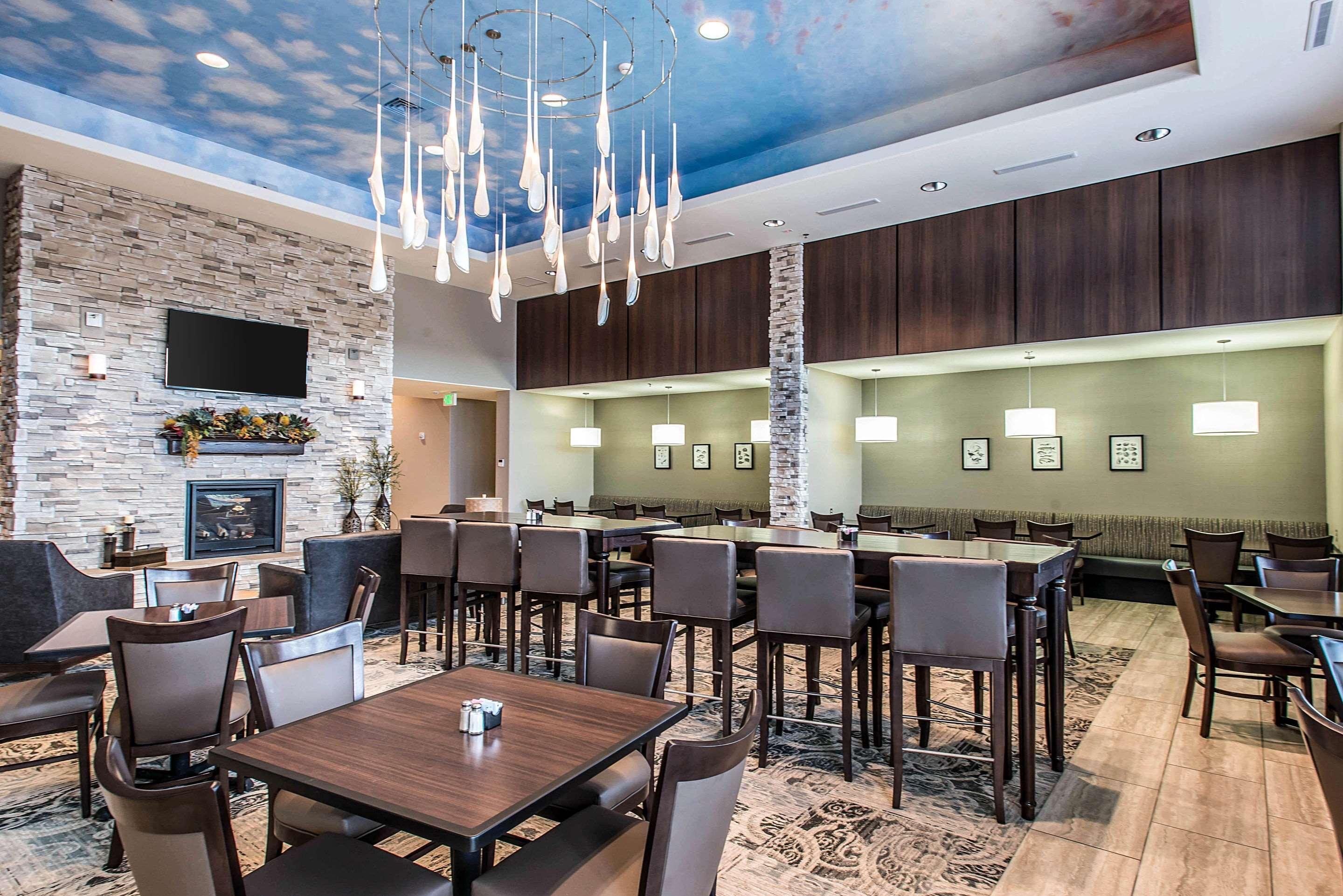 The Heritage Inn & Suites, Ascend Hotel Collection Garden City Εξωτερικό φωτογραφία