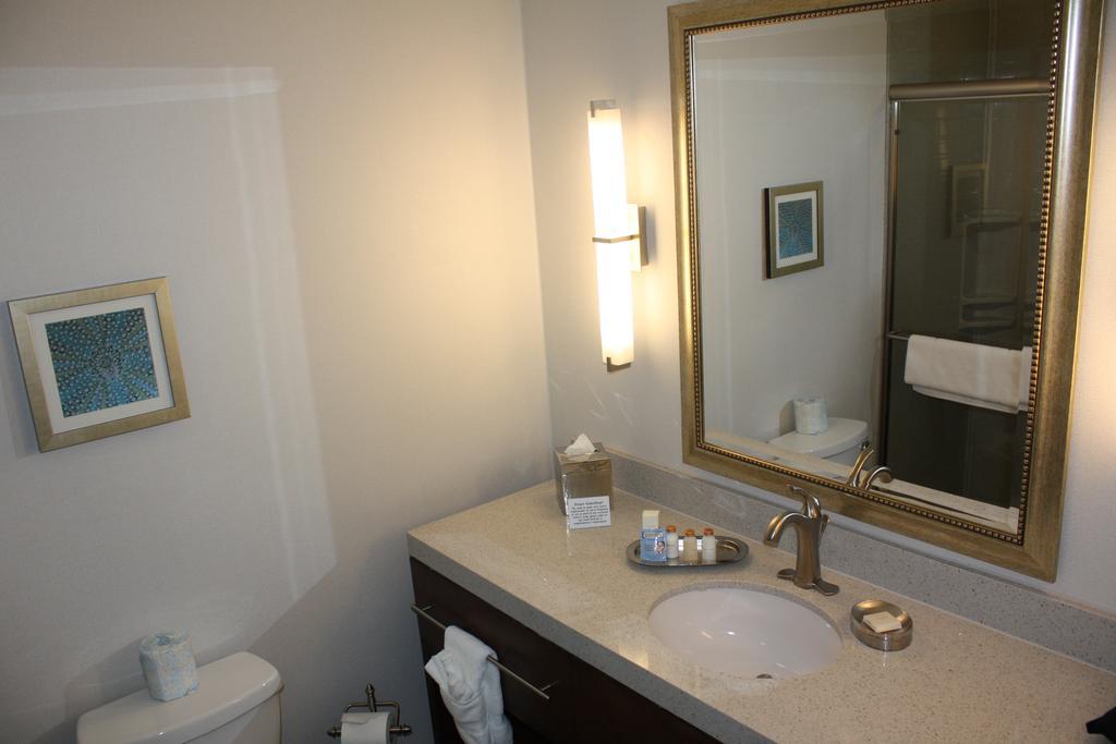 The Heritage Inn & Suites, Ascend Hotel Collection Garden City Εξωτερικό φωτογραφία