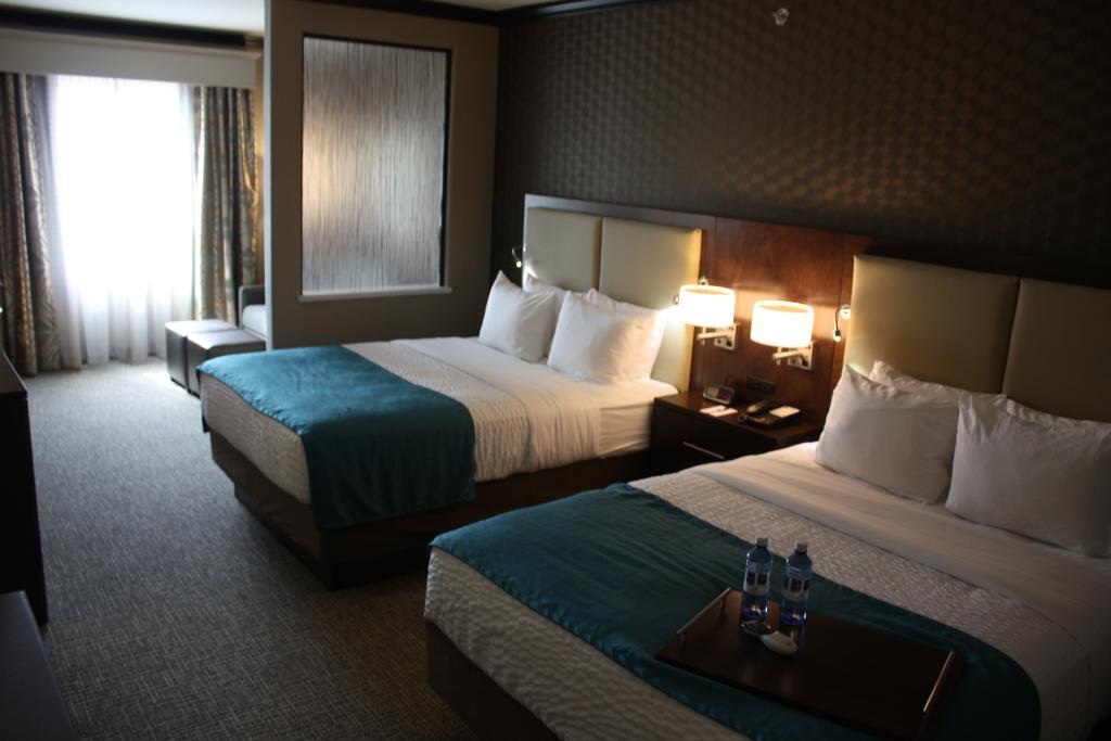 The Heritage Inn & Suites, Ascend Hotel Collection Garden City Εξωτερικό φωτογραφία