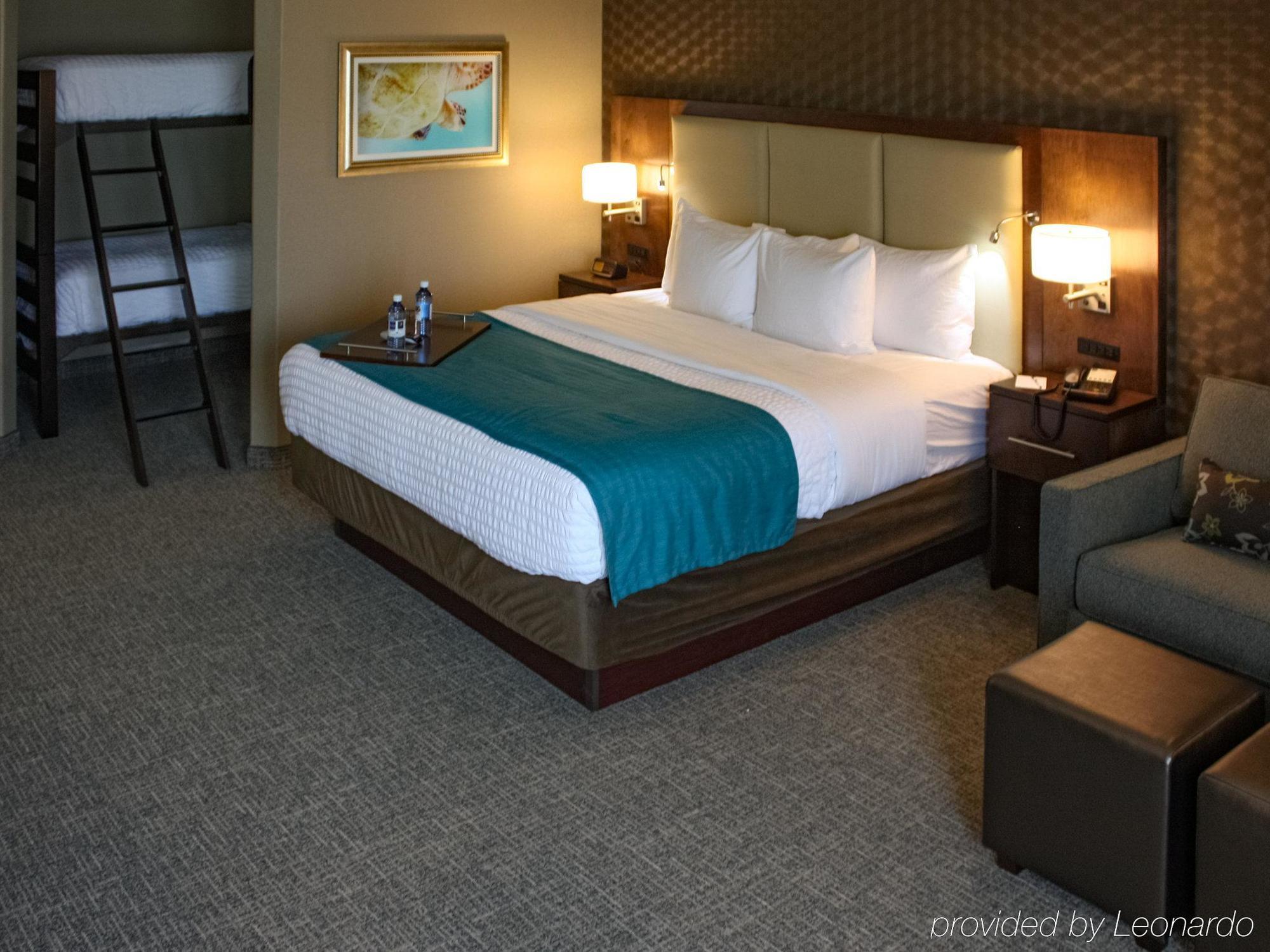 The Heritage Inn & Suites, Ascend Hotel Collection Garden City Εξωτερικό φωτογραφία