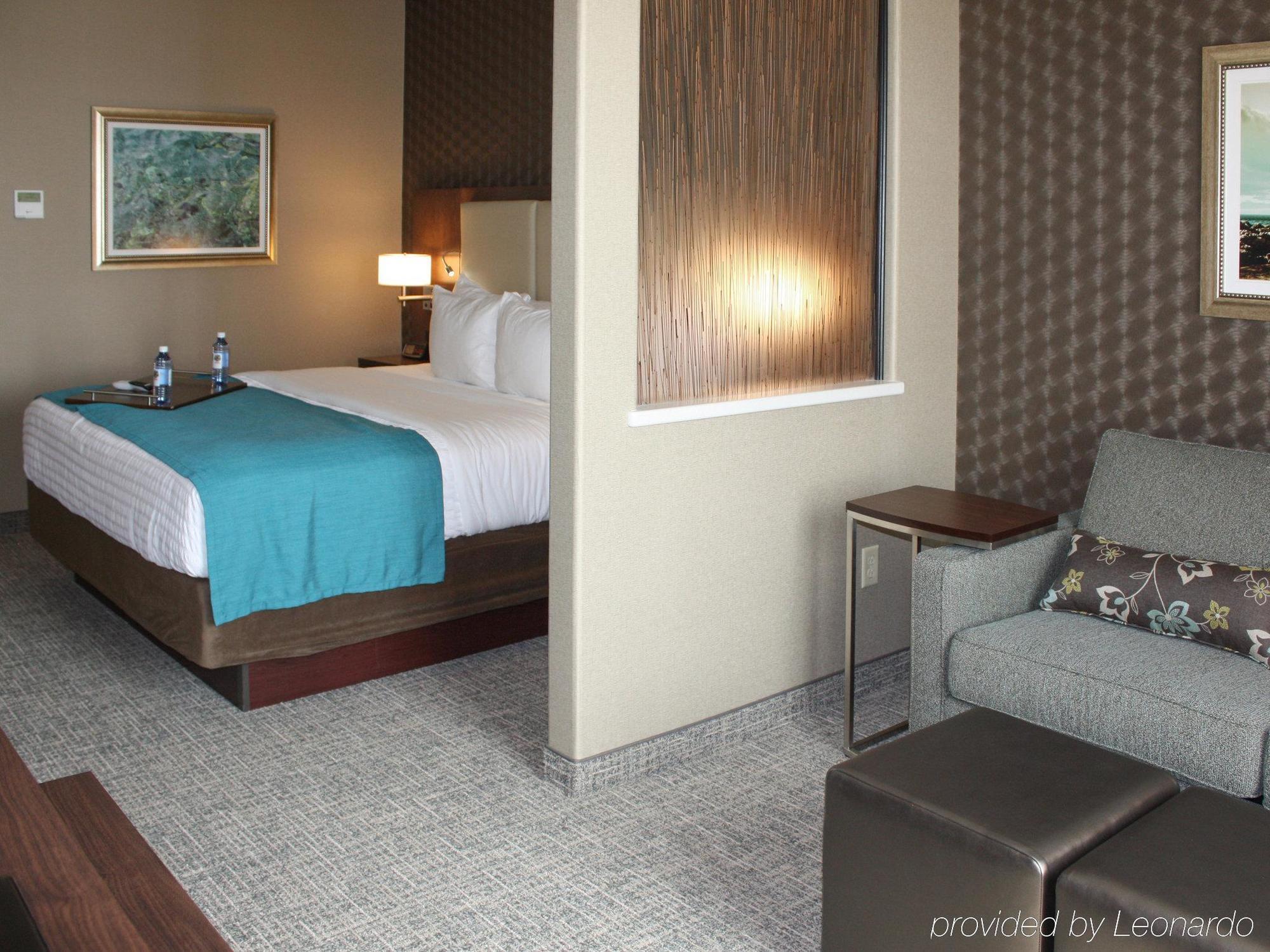 The Heritage Inn & Suites, Ascend Hotel Collection Garden City Εξωτερικό φωτογραφία